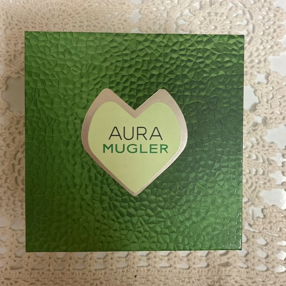 Aura MUGLAR MINIATURE AND LOTION - Picture 7 of 7